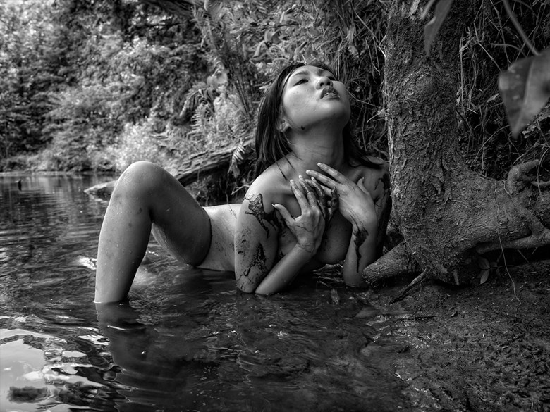 Artistic Nude Nature Photo by Model Minh Ly