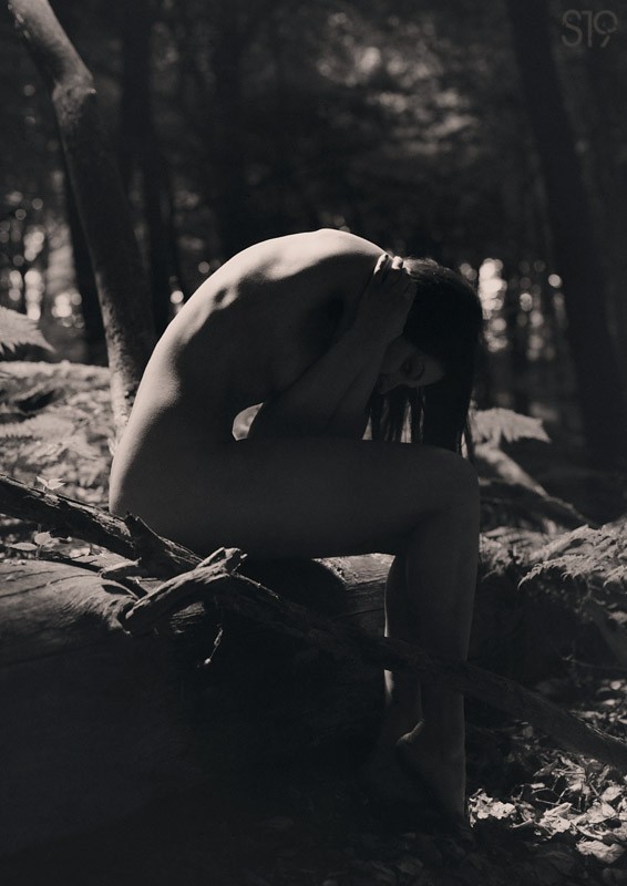Artistic Nude Nature Photo by Model Mona Innominata