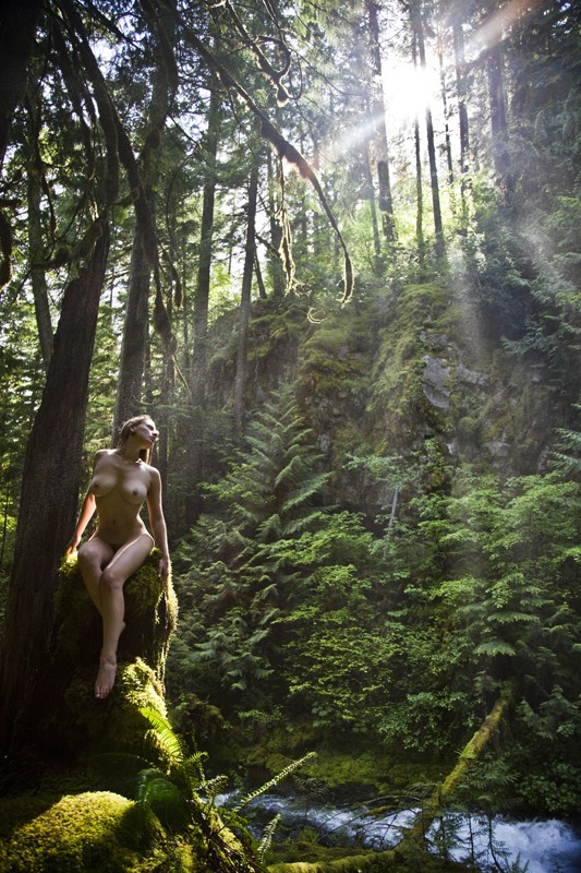 Artistic Nude Nature Photo by Model NevaehLleh