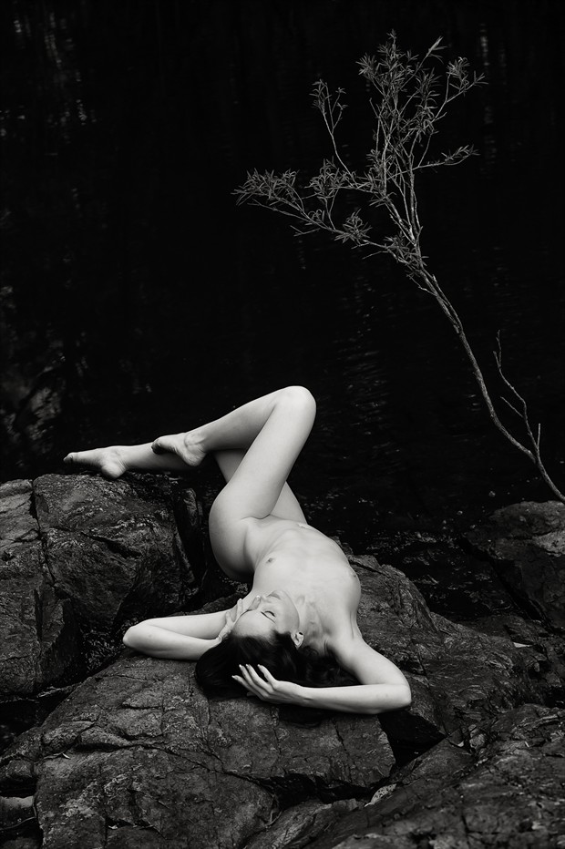 Artistic Nude Nature Photo by Photographer CamAttree