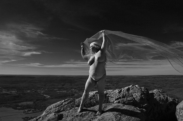 Artistic Nude Nature Photo by Photographer CurvedLight