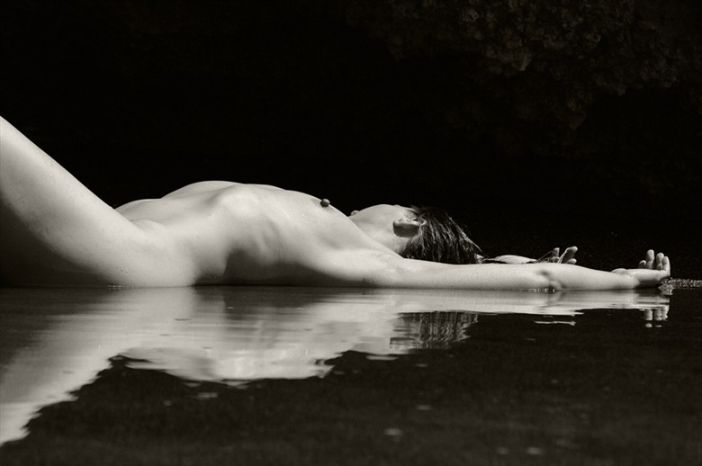 Artistic Nude Nature Photo by Photographer Manolis Tsantakis