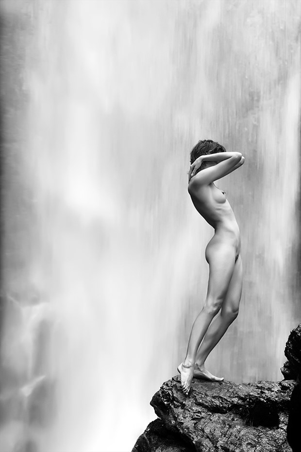 Artistic Nude Nature Photo by Photographer Thomas Bichler