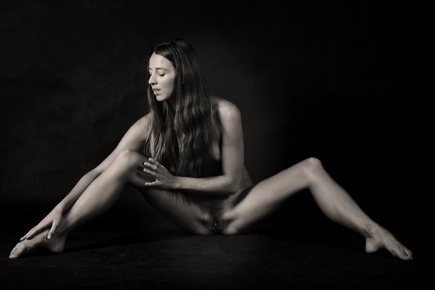 Artistic Nude Photo by Model Fiori