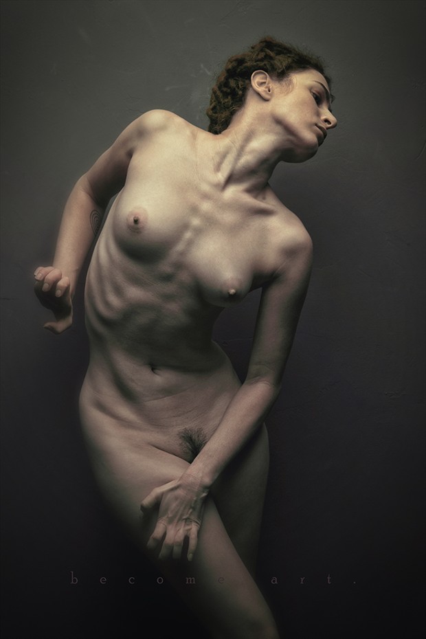 Artistic Nude Photo by Model Laina V