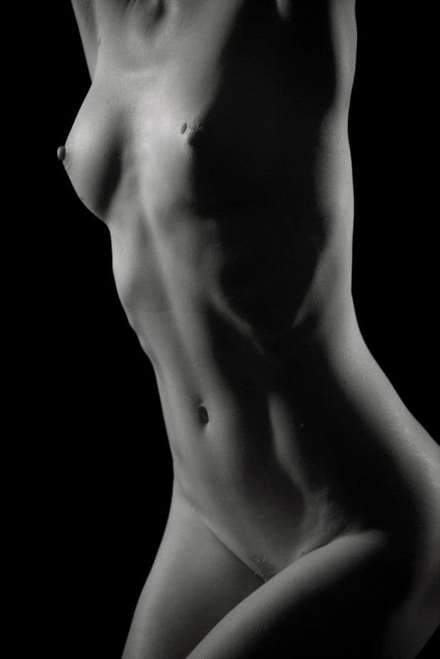 Artistic Nude Photo by Photographer AdamDavidson