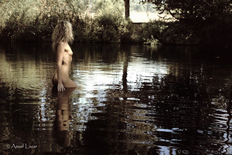 Artistic Nude Photo by Photographer AssafL