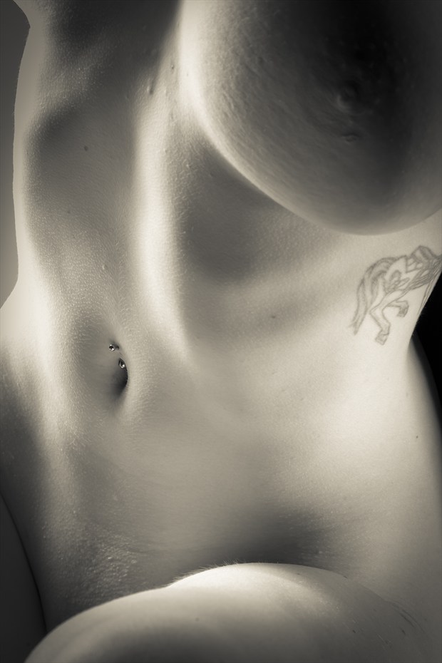Artistic Nude Photo by Photographer BeFrank