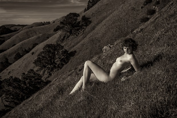 Artistic Nude Photo by Photographer Dan West