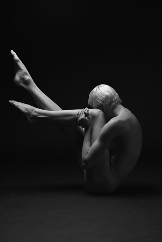 Artistic Nude Photo by Photographer Diederik