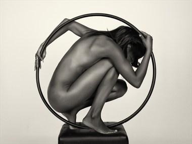Artistic Nude Photo by Photographer Eugene van Dien