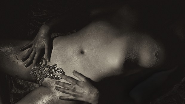 Artistic Nude Photo by Photographer J. Welborn