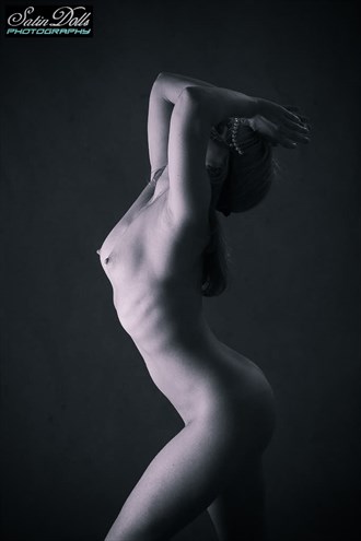 Artistic Nude Photo by Photographer SatinDollsPhoto