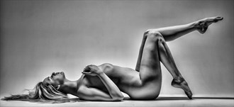 Artistic Nude Photo by Photographer clphoto