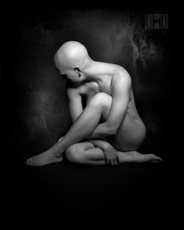 Artistic Nude Photo by Photographer end2endphoto