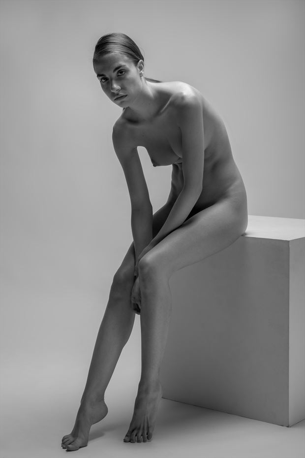 Artistic Nude Sensual Photo by Photographer Photomac