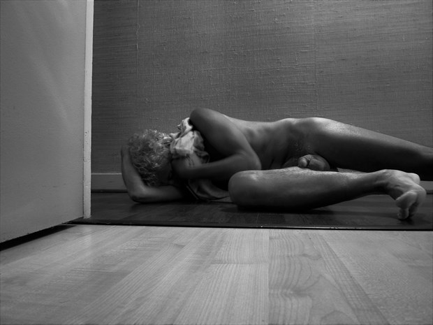 Artistic Nude Silhouette Photo by Artist Sebastien FreeZone