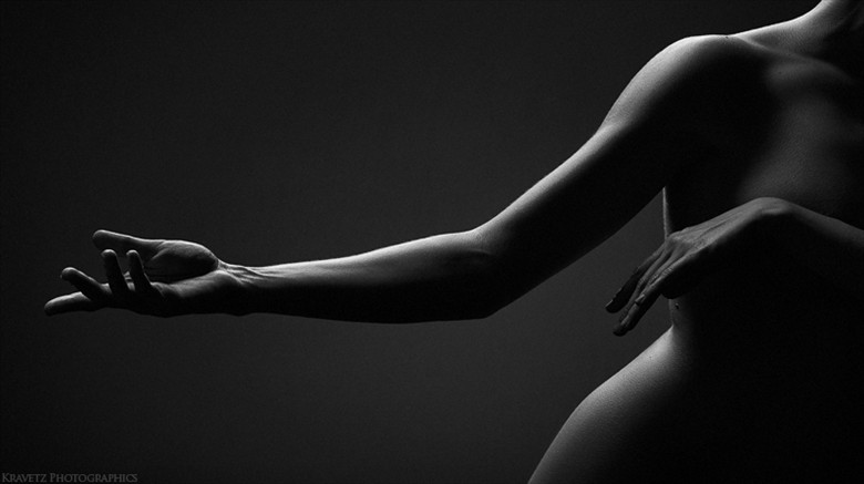 Artistic Nude Silhouette Photo by Photographer Sasha Onyshchenko