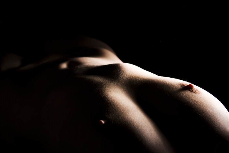 Artistic Nude Silhouette Photo by Photographer ilfun fotografie
