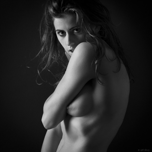 Artistic Nude Studio Lighting Photo by Photographer Art Silva