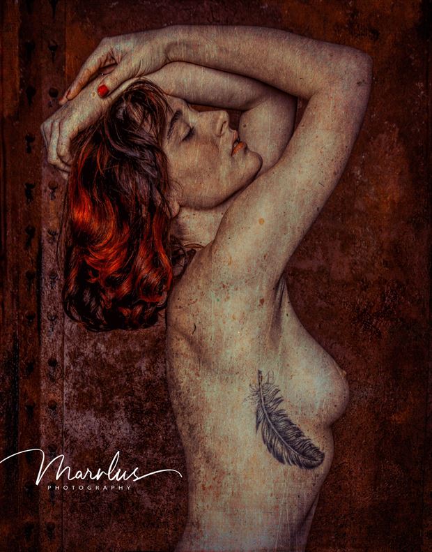 Artistic Nude Studio Lighting Photo by Photographer Marvlus