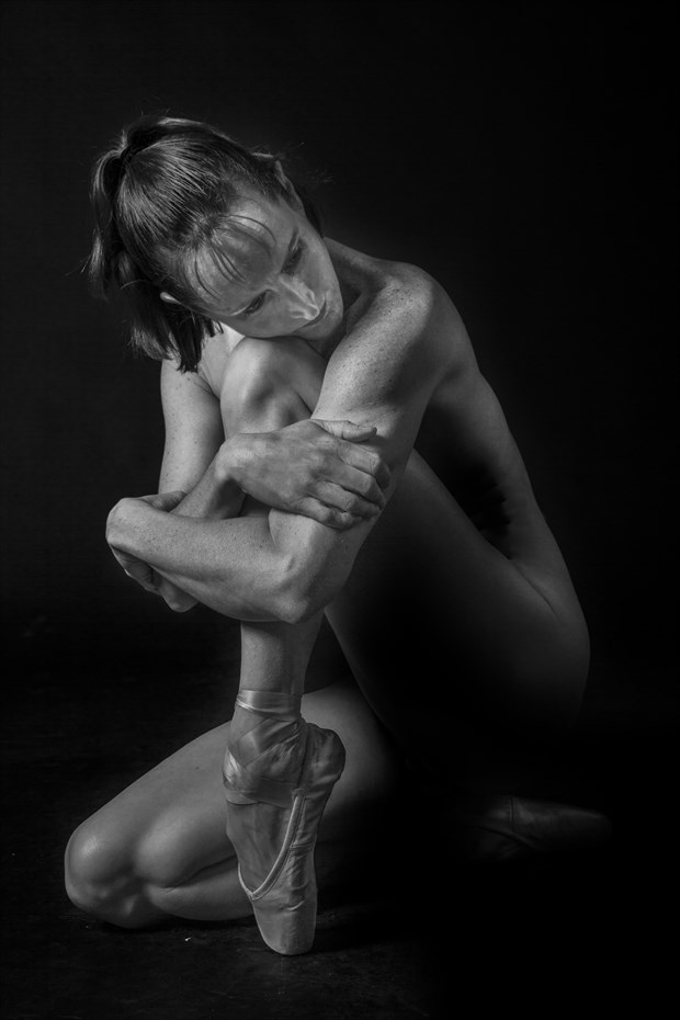 Artistic Nude Studio Lighting Photo by Photographer Michael Kelly DeWitt