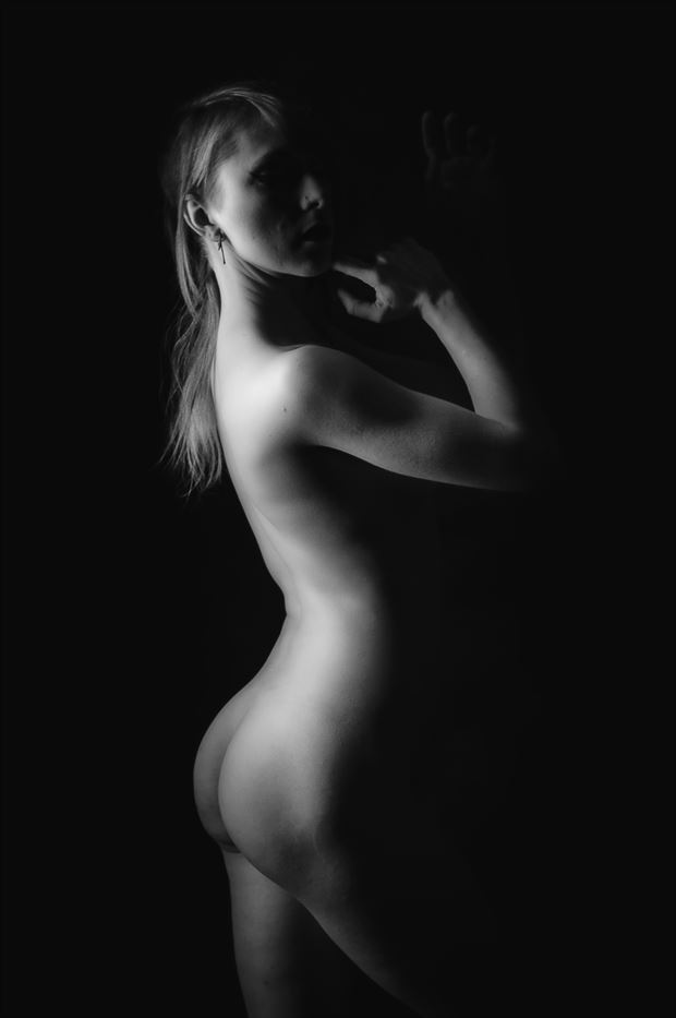Artistic Nude Studio Lighting Photo by Photographer Paul Anders