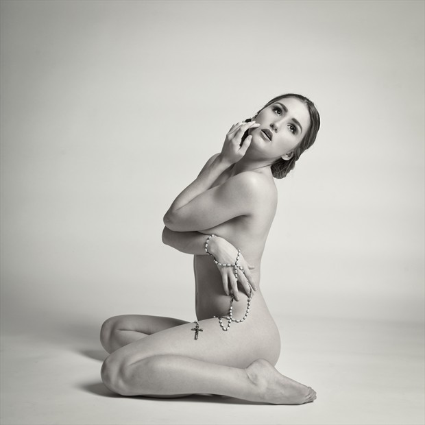Artistic Nude Studio Lighting Photo by Photographer Rascallyfox
