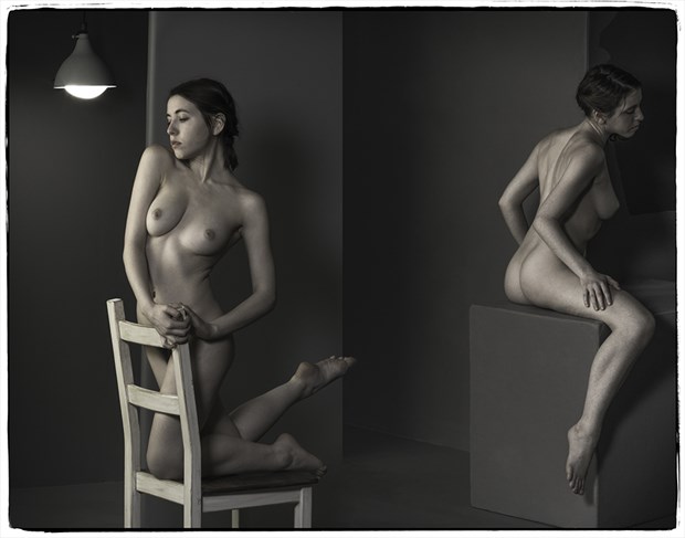Artistic Nude Studio Lighting Photo by Photographer Thomas Sauerwein