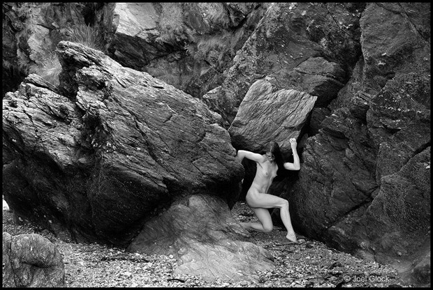 Atlas Artistic Nude Photo by Photographer JoEL GLoCK