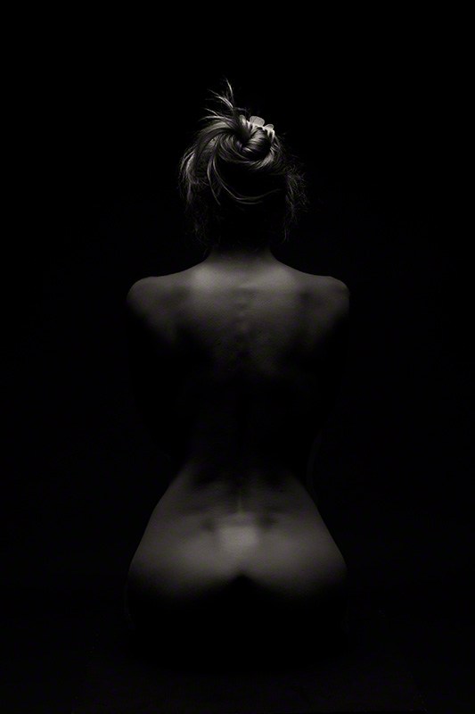Back  Artistic Nude Photo by Model Victoria V