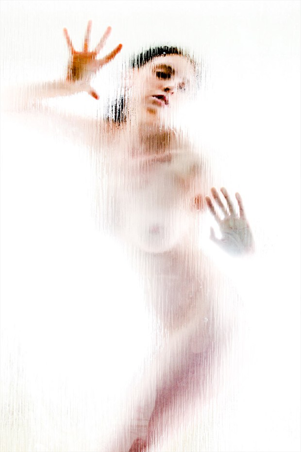Backlit screen Artistic Nude Photo by Photographer rhys