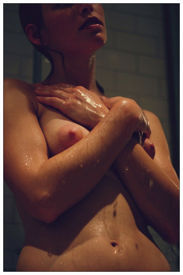 Bath4 Artistic Nude Photo by Photographer vadsomhelst