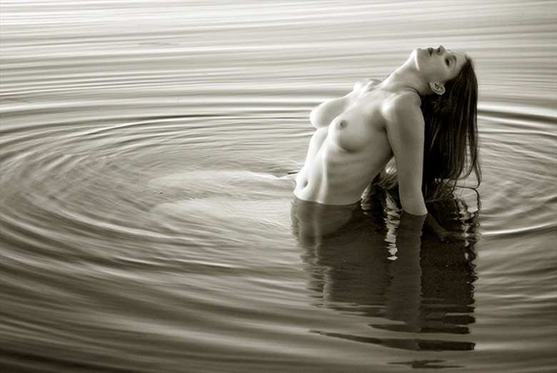 Bathe Artistic Nude Photo by Model Mila