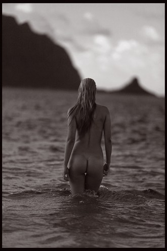 Beauty on the water Artistic Nude Photo by Photographer art of women