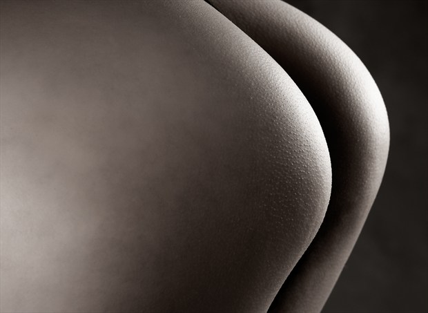 Behind abstract Artistic Nude Photo by Photographer Studio208