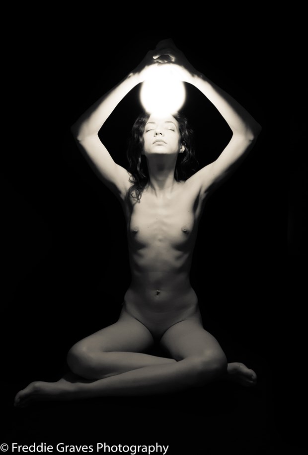 Beth and the Globe Artistic Nude Photo by Artist Freddie Graves
