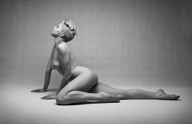 Bjorn Hansen Artistic Nude Photo by Model Meluxine