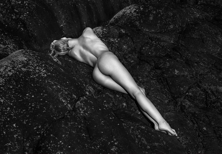 Black Rock Artistic Nude Photo by Photographer CommandoArt