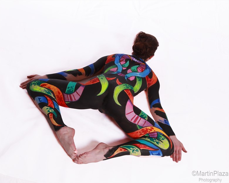 Body Painting 1 Artistic Nude Photo by Photographer MartinPlaza