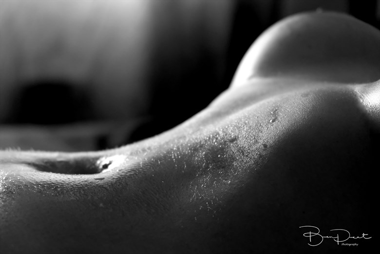 Body Sweat Artistic Nude Photo by Photographer BenedictPeet