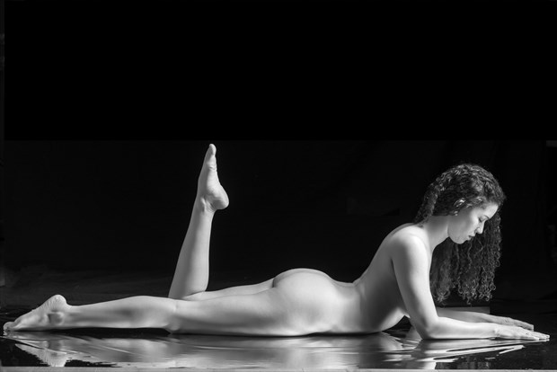 Bodyscape Artistic Nude Photo by Photographer KHolmes