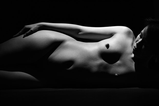 Bodyscape Artistic Nude Photo by Photographer Stephen Wong