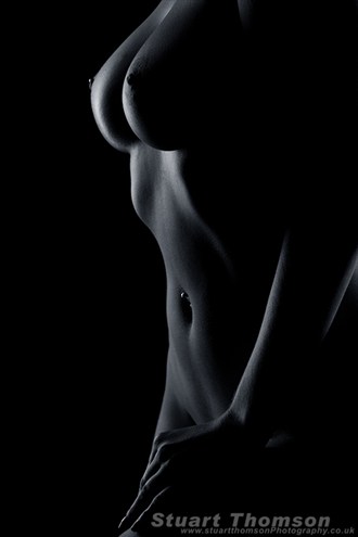 Bodyscape Artistic Nude Photo by Photographer Stuart_Thomson