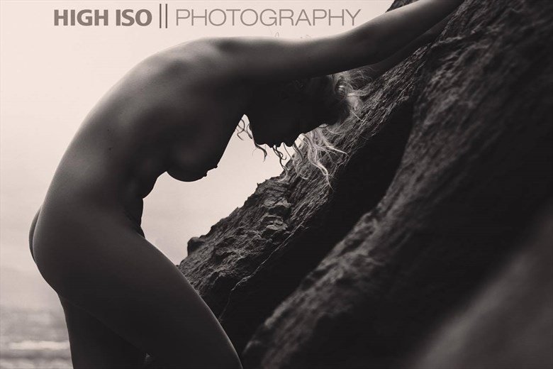 Breach Artistic Nude Photo by Model Riccella