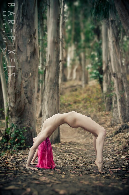 Bridge Artistic Nude Photo by Model Raven Le Faye