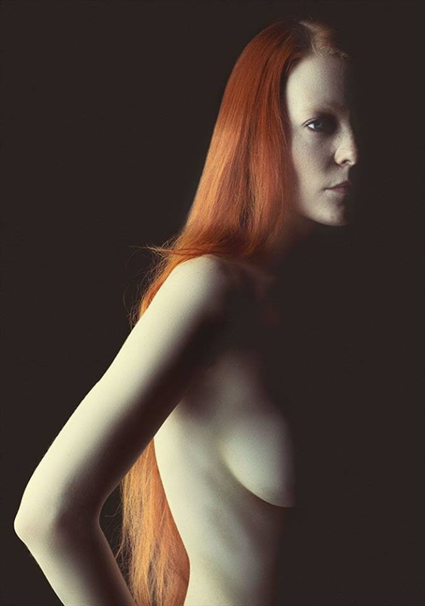 Bright shadows Artistic Nude Photo by Model Constantine Snow