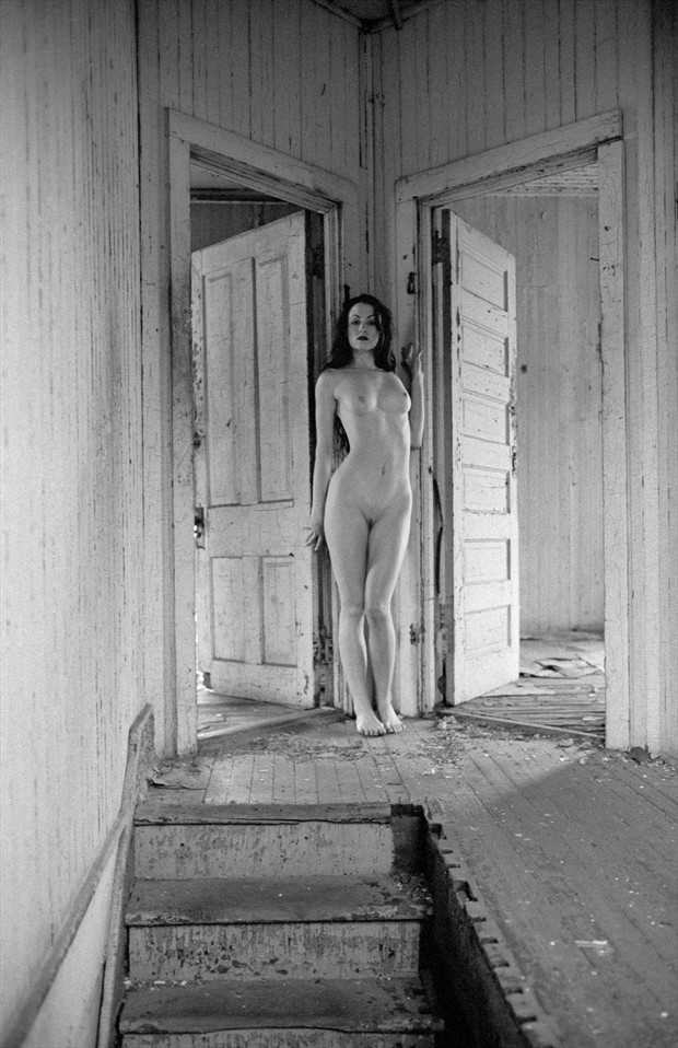 Cabbagetown Series %238 Artistic Nude Photo by Photographer eapfoto