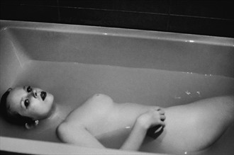 Camilla in bathub Artistic Nude Photo by Artist Martin Loxvi