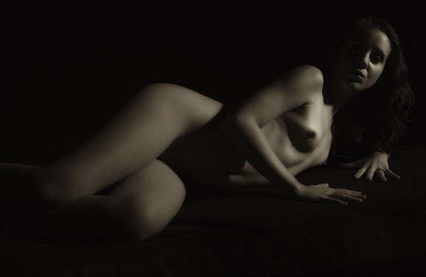 Cassandra Artistic Nude Photo by Photographer Samuel E Burns